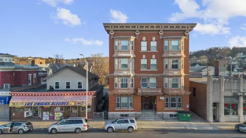 325 E Main St, Waterbury, CT 06702