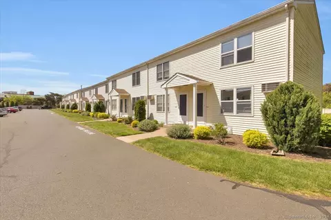 400 N Main St #2, Manchester, CT 06042