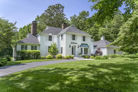 35 Pumping Station Rd, Ridgefield, CT 06877