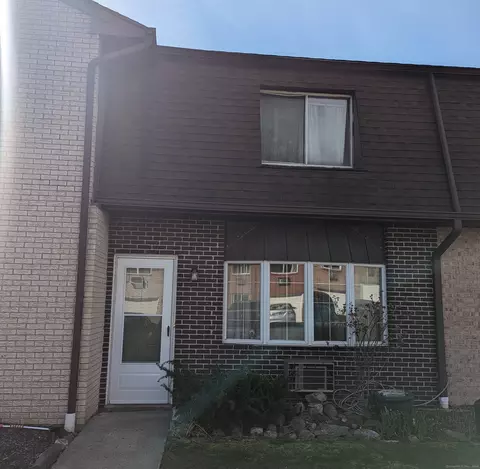 909 Hamilton Ave #11, Waterbury, CT 06706