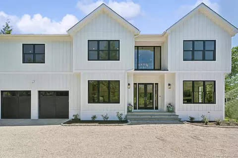 2216 Boston Post Rd, Darien, CT 06820