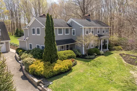 212 Shelton Rd, Monroe, CT 06468