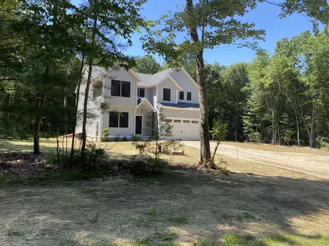 12 Mtn Laurel Dr, Tolland, CT 06084