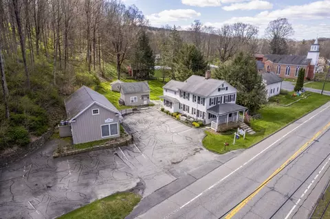 239 New Milford Tpke, Washington, CT 06777