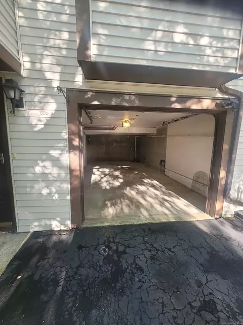 535 Woodward Ave #B, East Haven, CT 06512