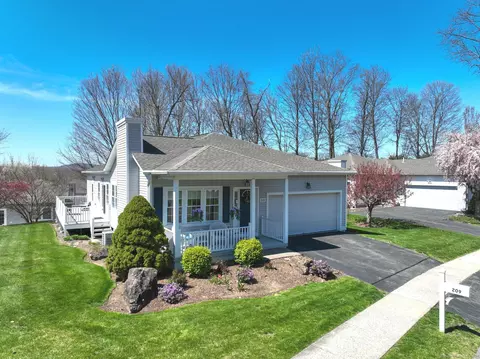 209 Hawthorne Dr #209, Berlin, CT 06037