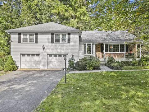 227 Club Rd, Stamford, CT 06905
