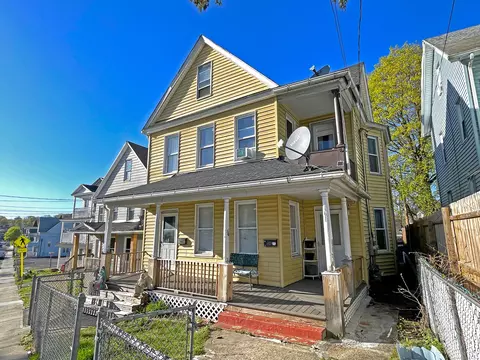 161 E Farm St, Waterbury, CT 06704