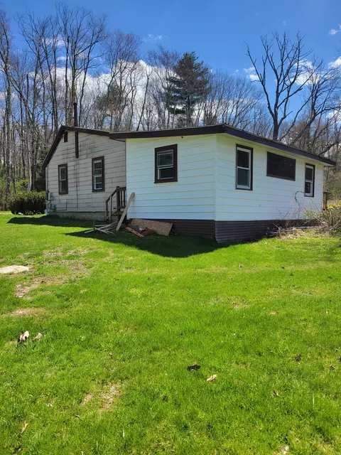 614 Brickyard Rd, Woodstock, CT 06281