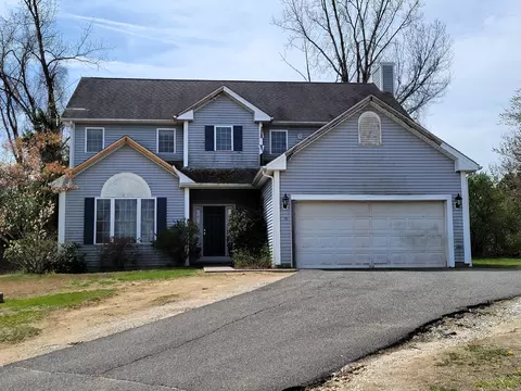 46 Meadow Brook Rd, Brookfield, CT 06804