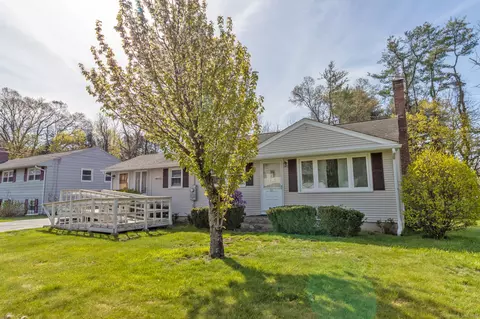 61 Beacon Hill Rd, East Hartford, CT 06108
