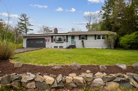 11 Mountain Ledge Rd, Avon, CT 06001