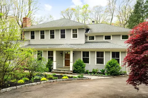 15 Laurel Ln, Wilton, CT 06897