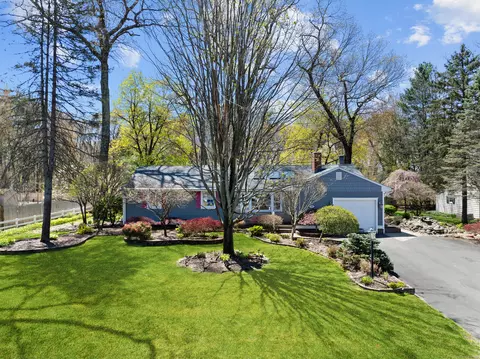 493 Chapel Rd, South Windsor, CT 06074