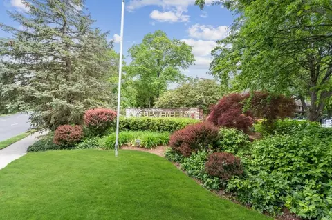 2435 Bedford St #21-C, Stamford, CT 06905