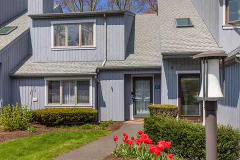 1469 Farmington Ave #11, Bristol, CT 06010