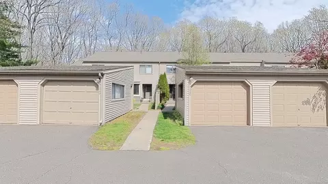 112 Farmington Chase Cres #112, Farmington, CT 06032