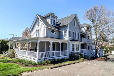 43 Prospect St #3, Ridgefield, CT 06877
