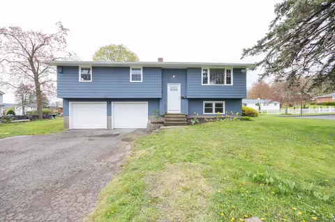 14 Morningside Ave, Meriden, CT 06450