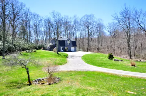 196 Kent Rd, Warren, CT 06754