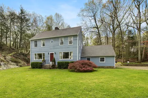 92 Old Mill Rd, Wilton, CT 06897
