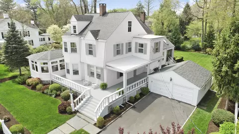 46 Willow St, Fairfield, CT 06890