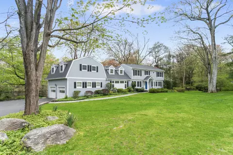 252 Sawmill Rd, Stamford, CT 06903