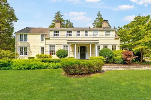 1704 Newfield Ave, Stamford, CT 06903