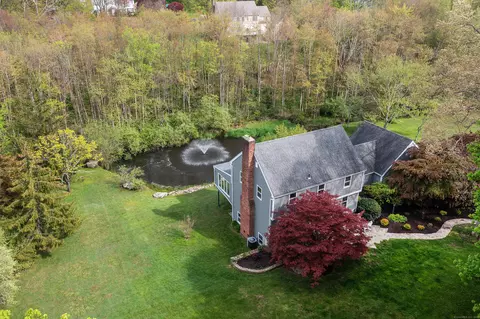106 Cedar Ln, Ridgefield, CT 06877
