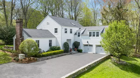 78 Woodbine Rd, Stamford, CT 06903