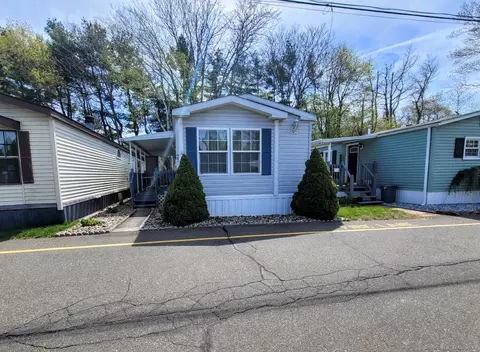 27 Western Sands Sands, Wallingford, CT 06492