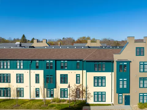 38 Hope St #1314, East Lyme, CT 06357