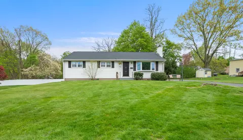 3 Hale Rd, Portland, CT 06480