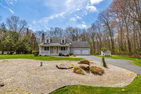 113 N Farms Rd, Coventry, CT 06238