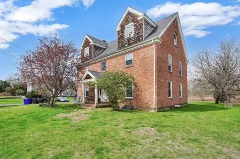 67 Main St, South Windsor, CT 06074