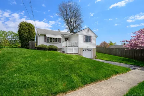 34 Stock St, Stratford, CT 06614