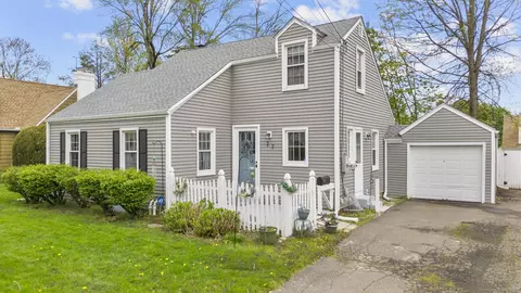 22 Cottage Ave, West Hartford, CT 06107