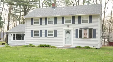 112 Ellsworth Dr, Bloomfield, CT 06002