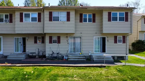 41 Ridge Rd #5, Naugatuck, CT 06770