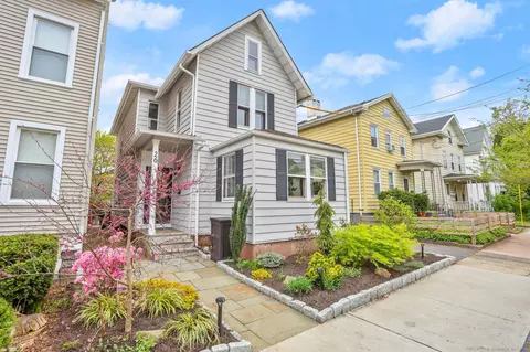 26 Clark St, New Haven, CT 06511