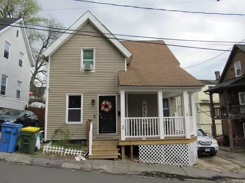 2 Willow Ct, Waterbury, CT 06710