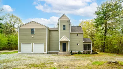 169 Valley View Rd, Sterling, CT 06377