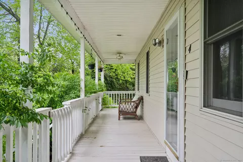 4 Woodward Rd, Columbia, CT 06237