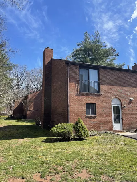 500 Darling St, Southington, CT 06489