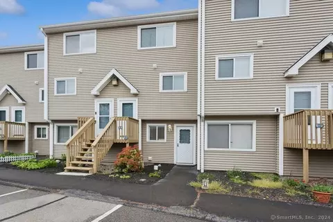 392 Elm St # E1, West Haven, CT 06516