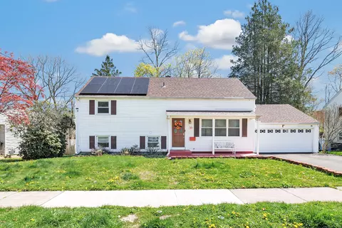 35 Pembroke Rd, Hamden, CT 06514