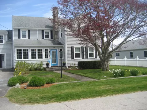 59 Uzzi Ave, Westerly, RI 02891