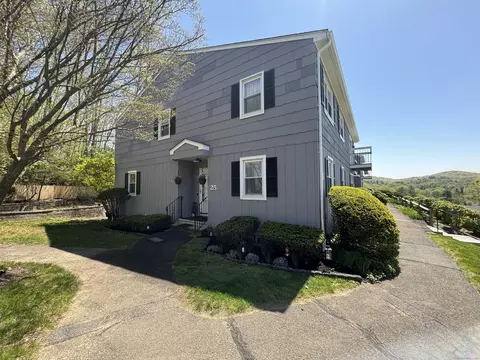 25 Natureview Trl #25, Bethel, CT 06801