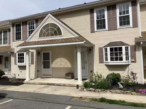 38 Fairway Dr #5, Ledyard, CT 06339