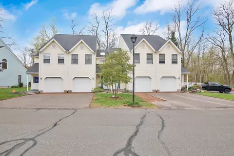 16 Maple St #3, Vernon, CT 06066